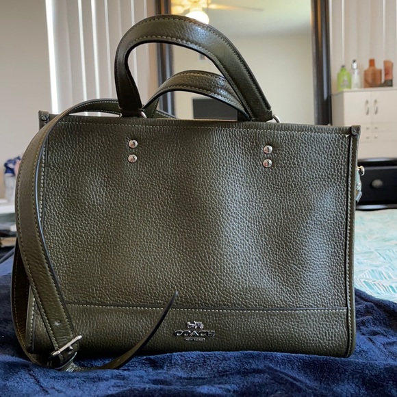 Coach Caryall - Picture 9 of 10